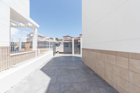 Villa i La Marina, Alicante, La Marina - € 280.000 | Ref: B6023 - foto 42